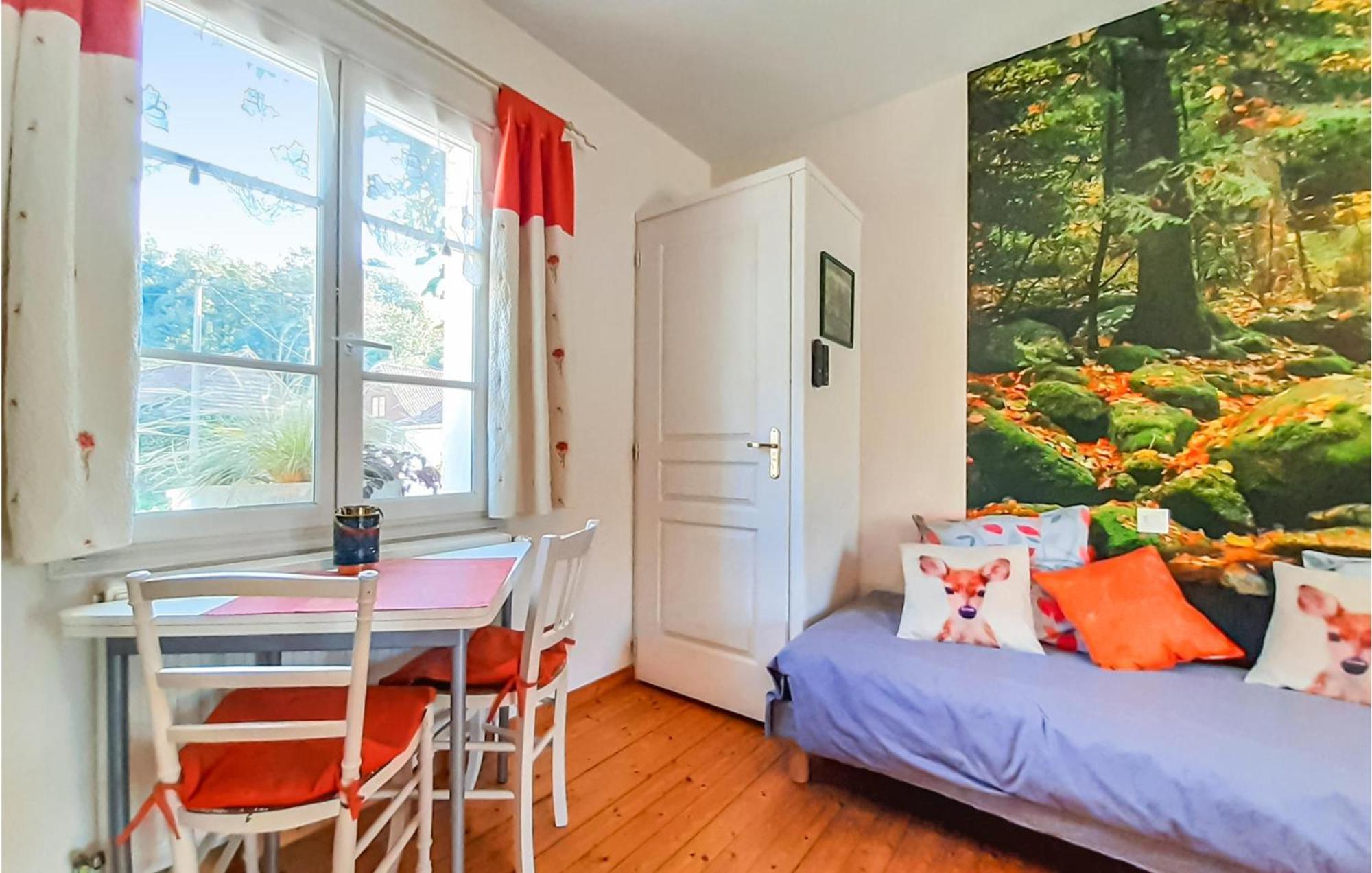 Gorgeous Apartment In Alette With Kitchenette Eksteriør billede